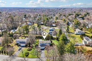 Old Oak Rd-S1903-016.jpg