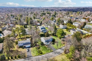 Old Oak Rd-S1903-018.jpg