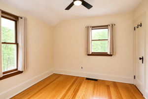  Photo 37