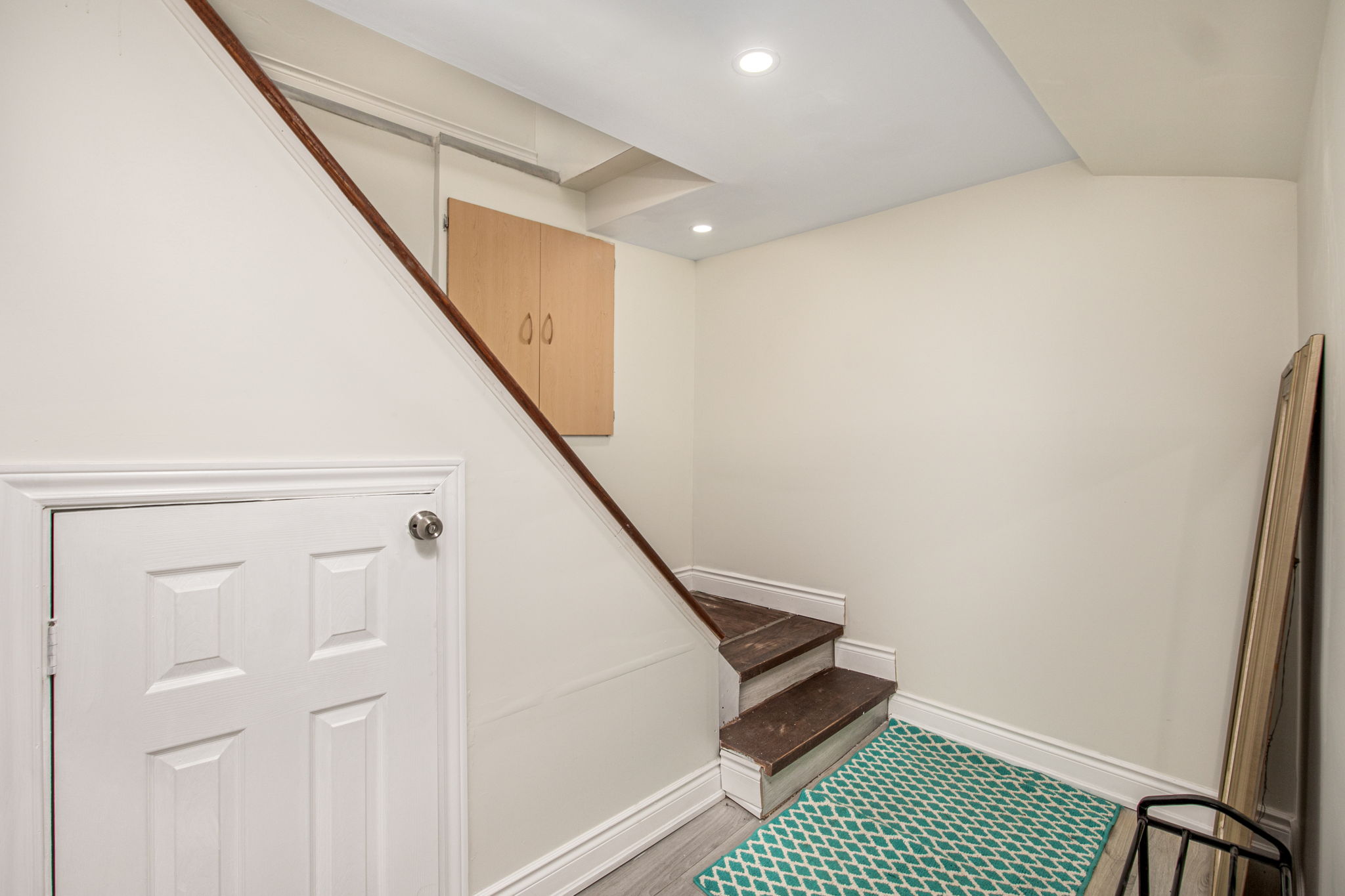 Basement Apartment/In Law Suite - Foyer