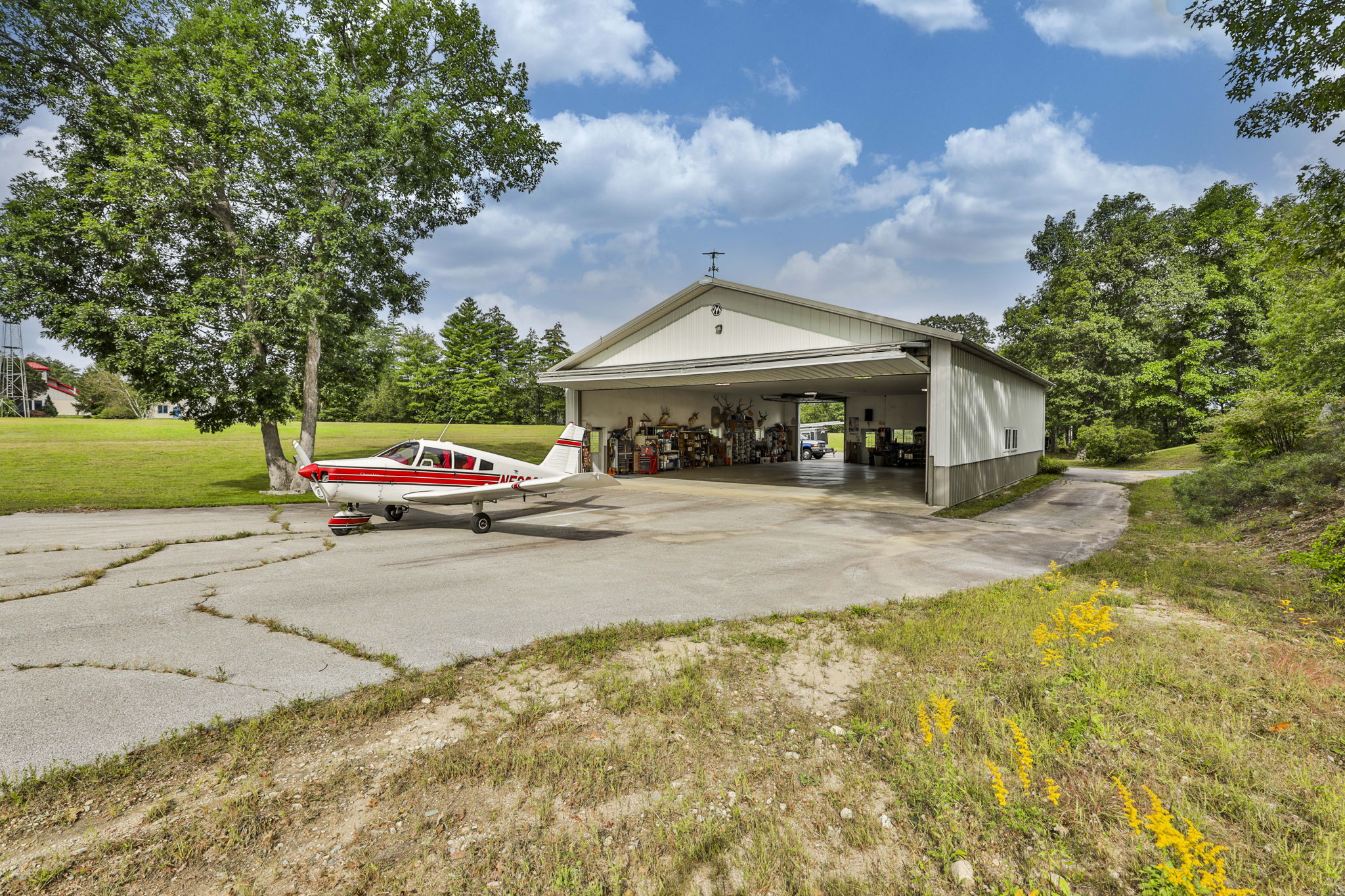 12 Pigeon Hill Rd, Brookline, NH 03033 Nashua Video Tours