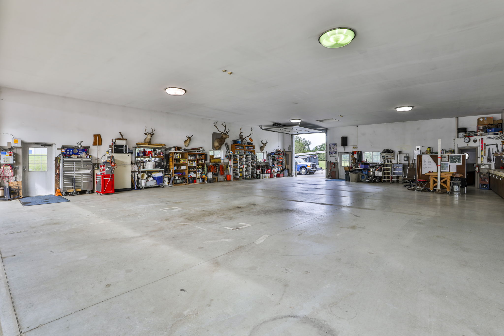 12 Pigeon Hill Rd, Brookline, NH 03033 Nashua Video Tours