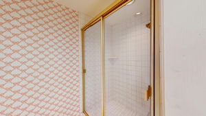  Photo 46