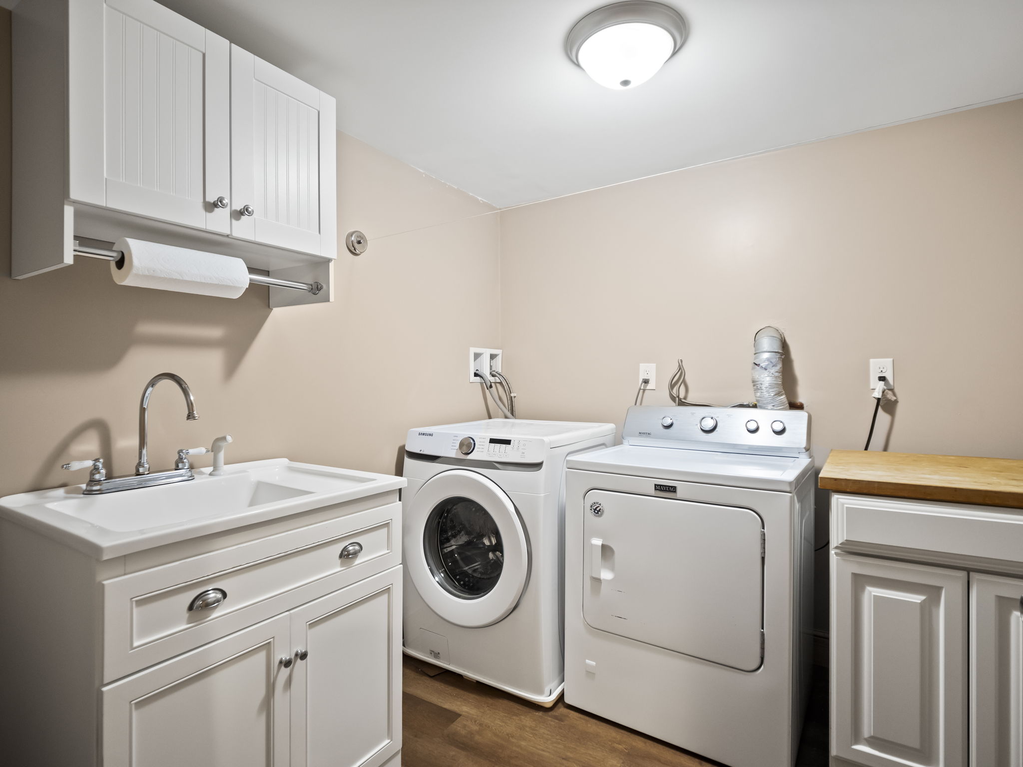 12 Princeton Dr Milford MA-33