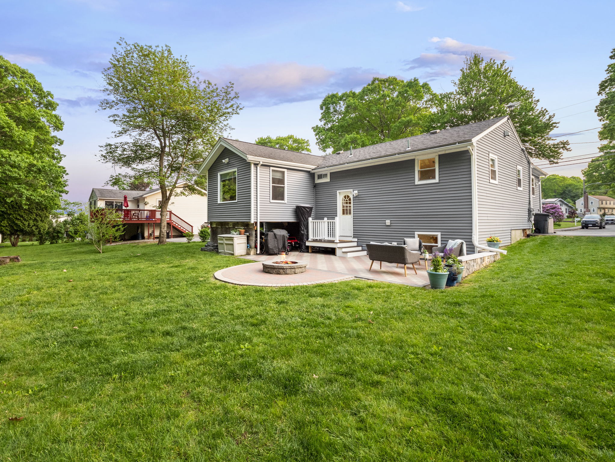 12 Princeton Dr Milford MA-52