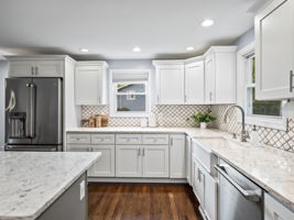 12 Princeton Dr Milford MA-27