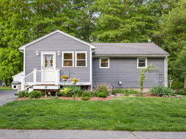 12 Princeton Dr Milford MA-46