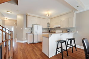  12 Richelieu Ct, Caledon, ON L7E 2M3, US Photo 12