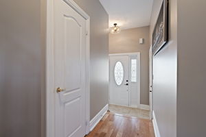  12 Richelieu Ct, Caledon, ON L7E 2M3, US Photo 10