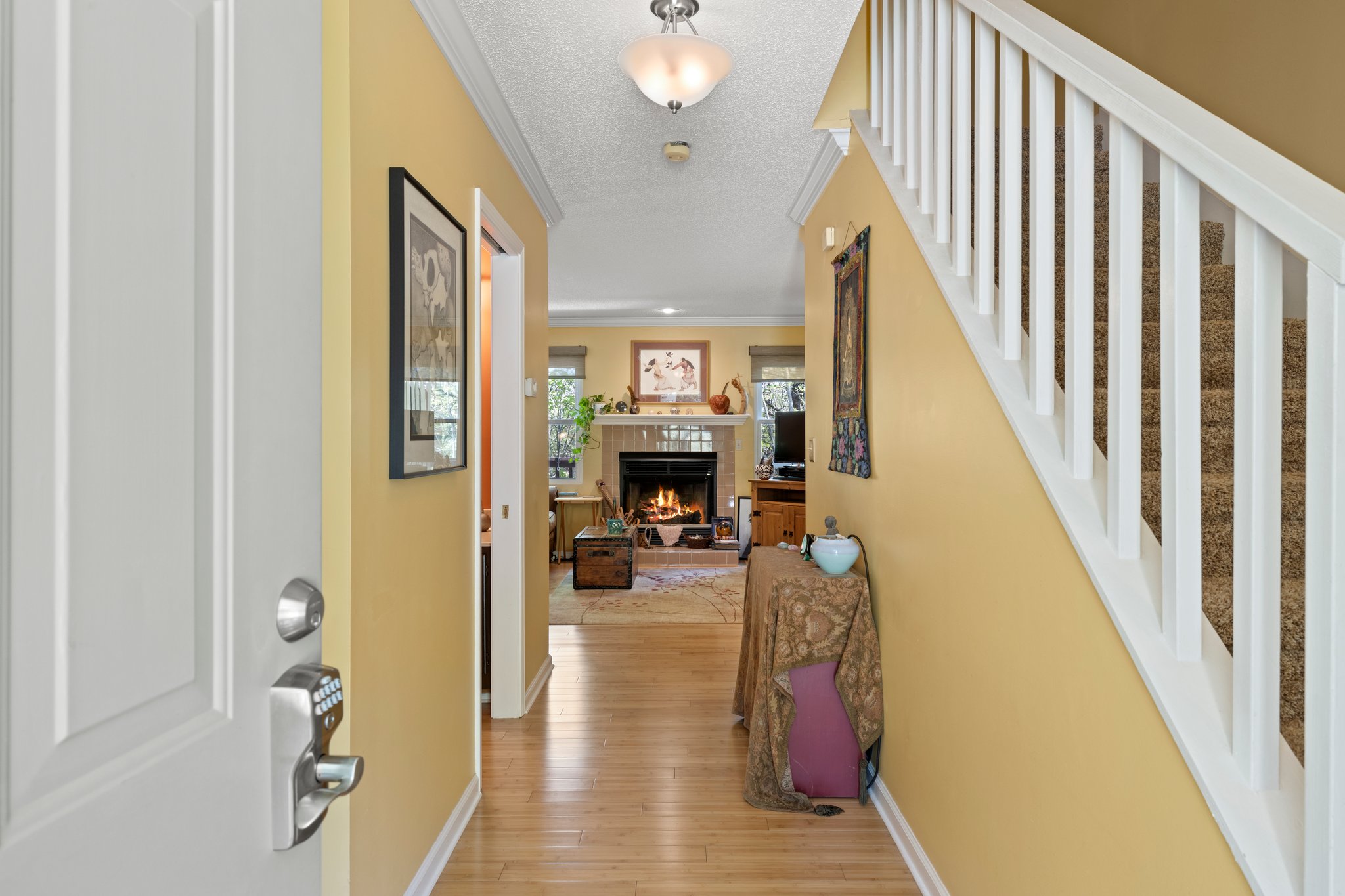 12 Rocking Porch Rd, Asheville, NC 28805, USA Photo 4