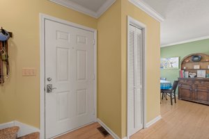 12 Rocking Porch Rd, Asheville, NC 28805, USA Photo 4