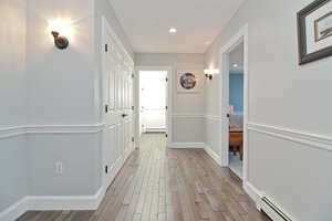 Main House 2nd Floor Hallway