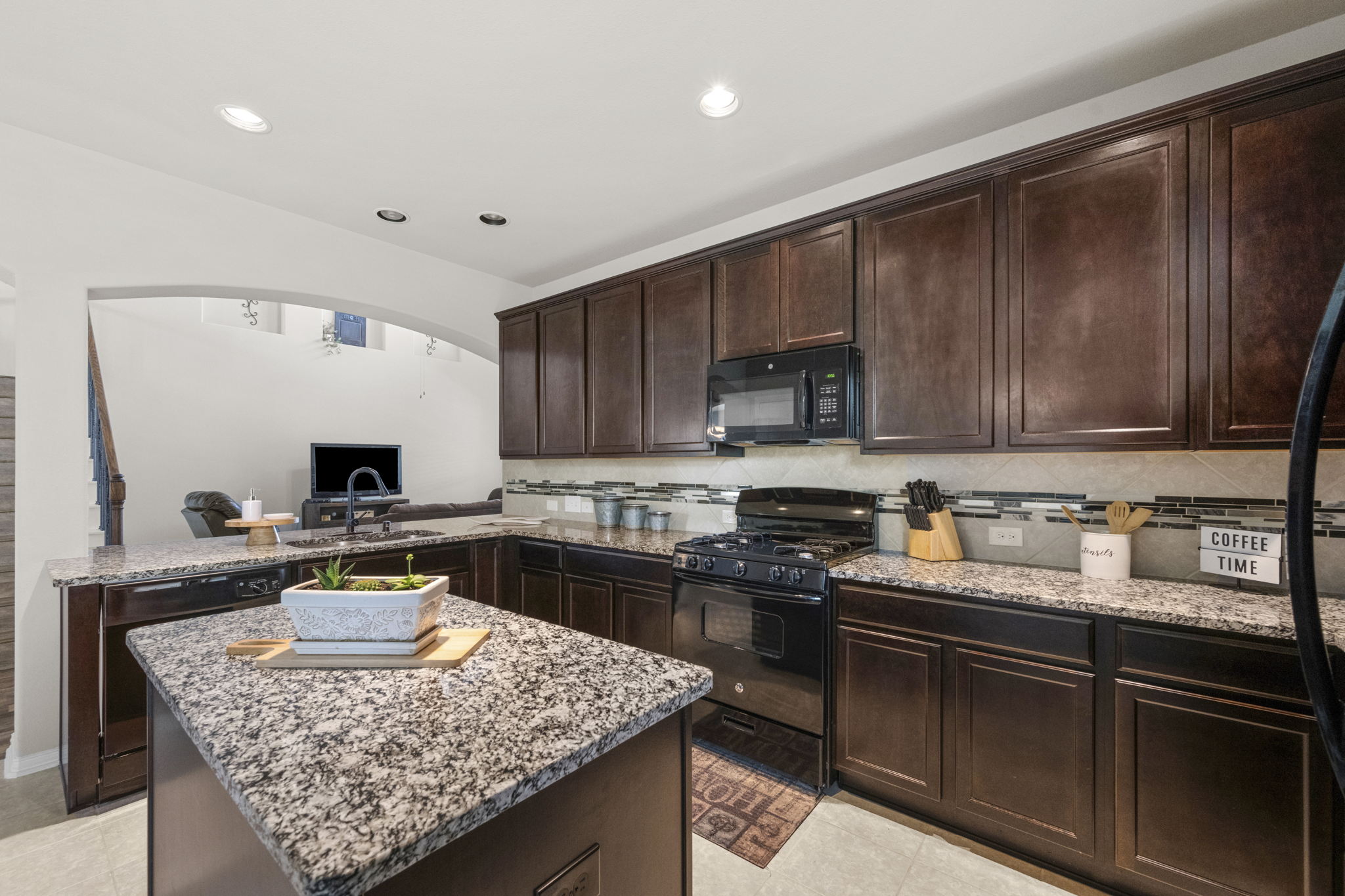 12 Sunnyvale Ln, Manvel, TX 77578, USA Photo 22