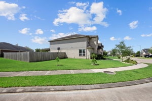 12 Sunnyvale Ln, Manvel, TX 77578, USA Photo 7