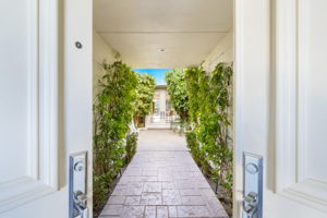 12 Windemere Ct, Rancho Mirage, CA 92270, USA Photo 17