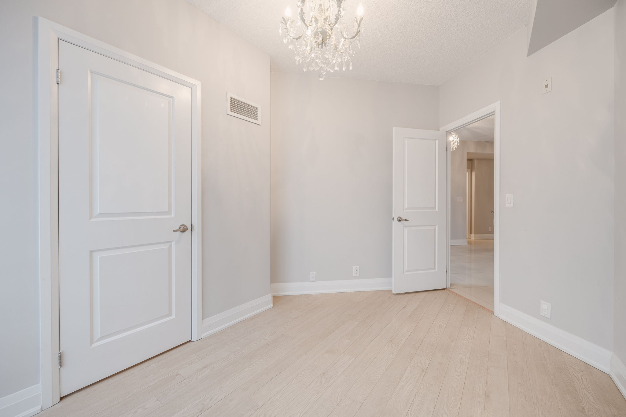 Vaughan property showcase — delivered property photograph 13