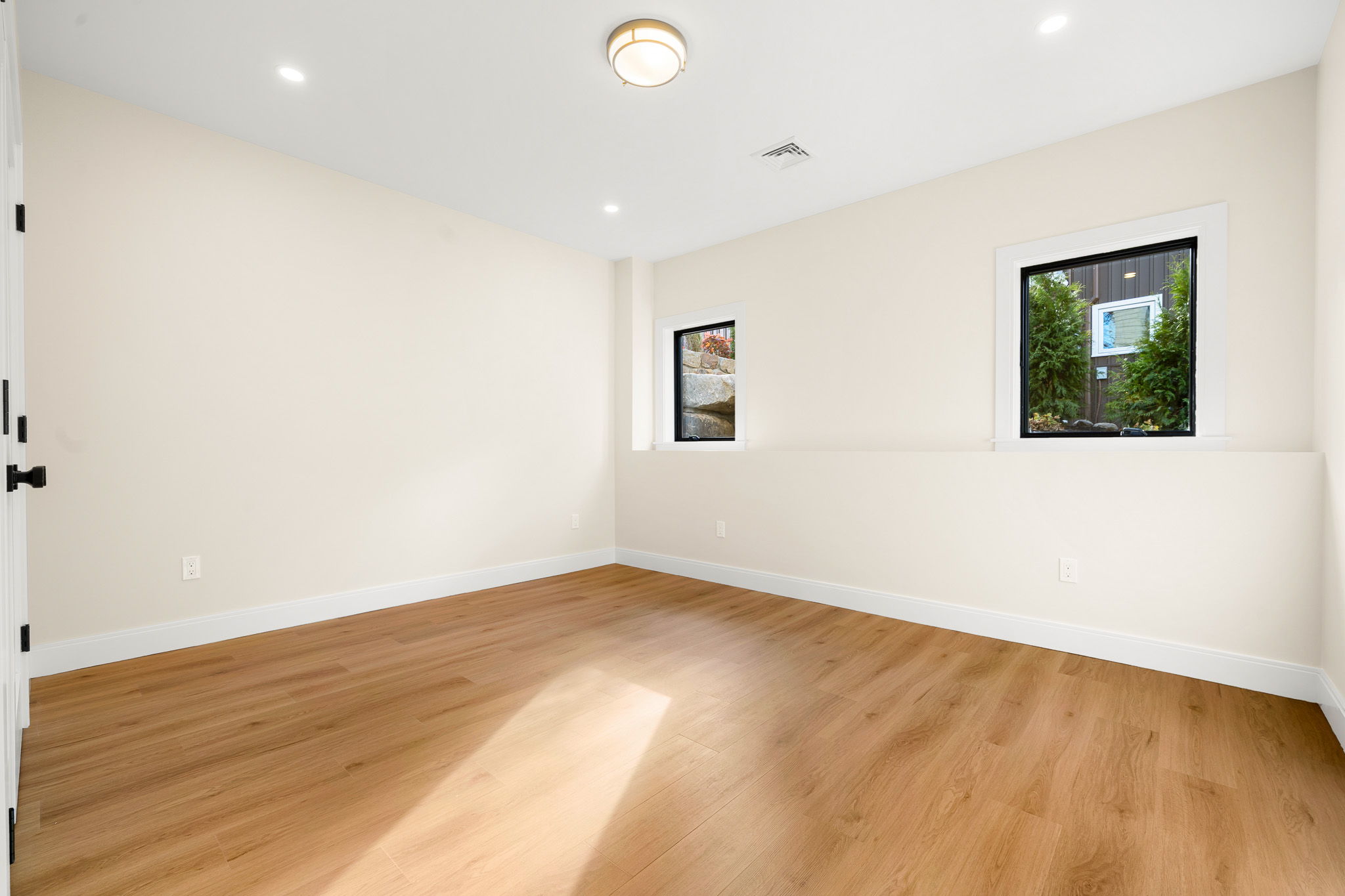 12 Woodward Ave, Gloucester, MA 01930, USA Photo 36