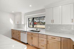 12 Woodward Ave, Gloucester, MA 01930, USA Photo 13