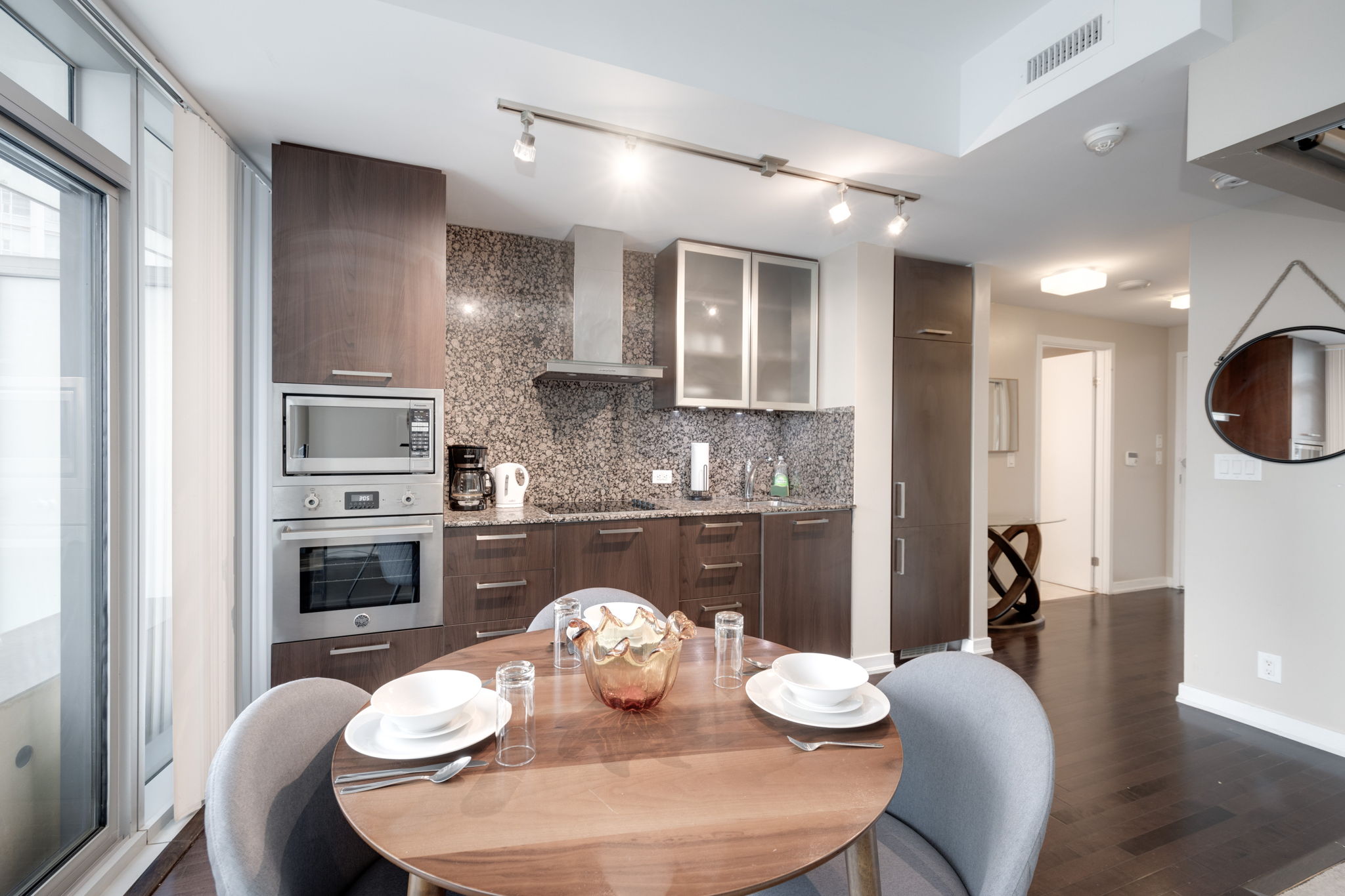 Toronto property showcase — delivered property photograph 10