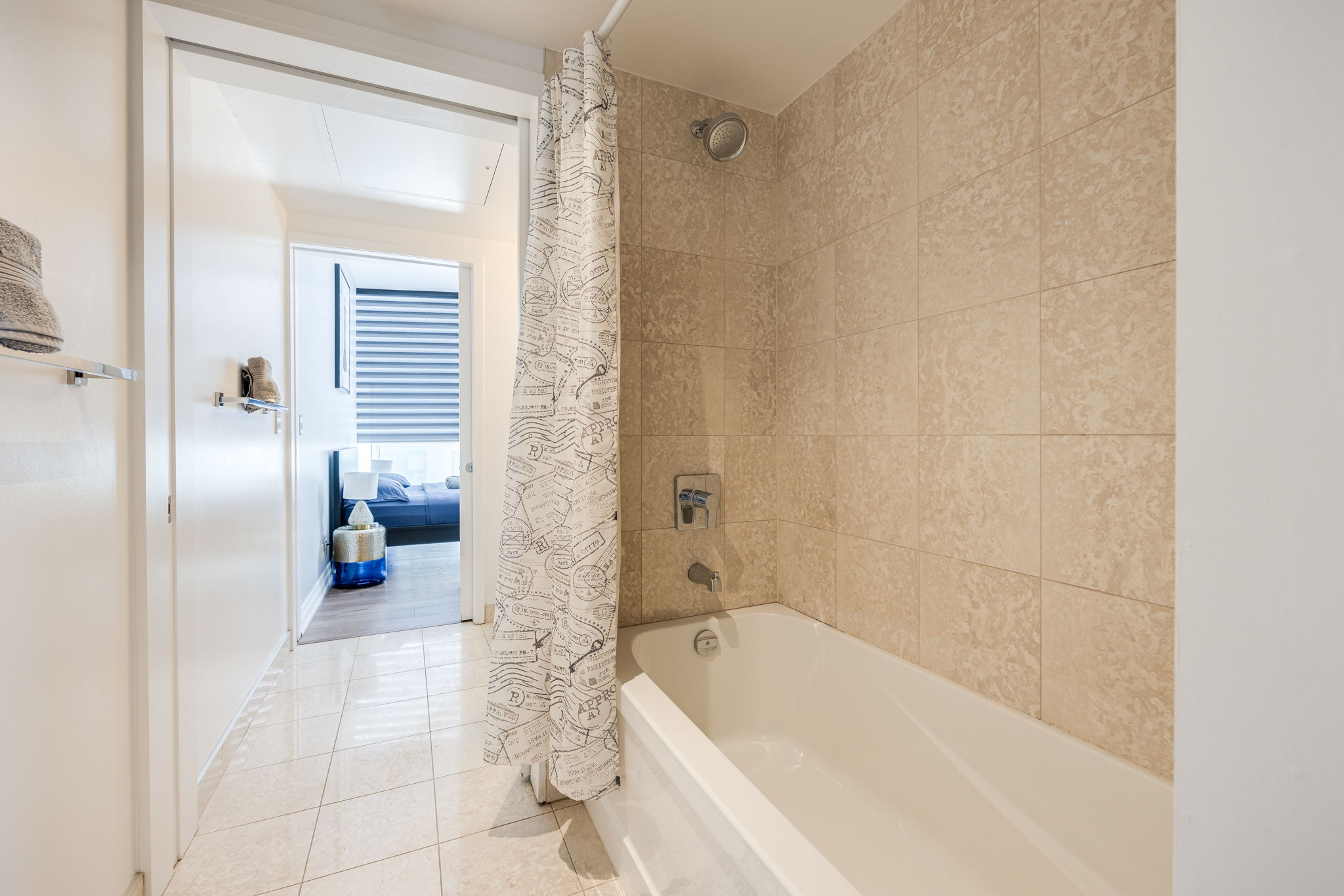 Toronto property showcase — delivered property photograph 10