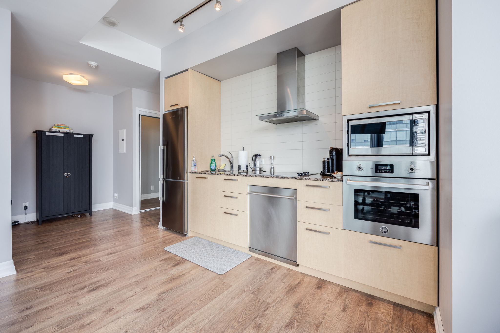 Toronto property showcase — delivered property photograph 16