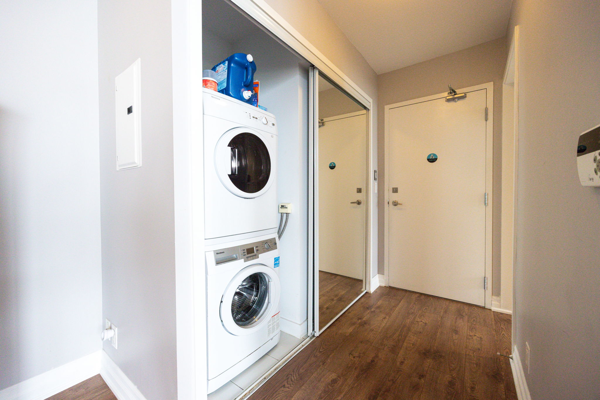 Toronto property showcase — delivered property photograph 19