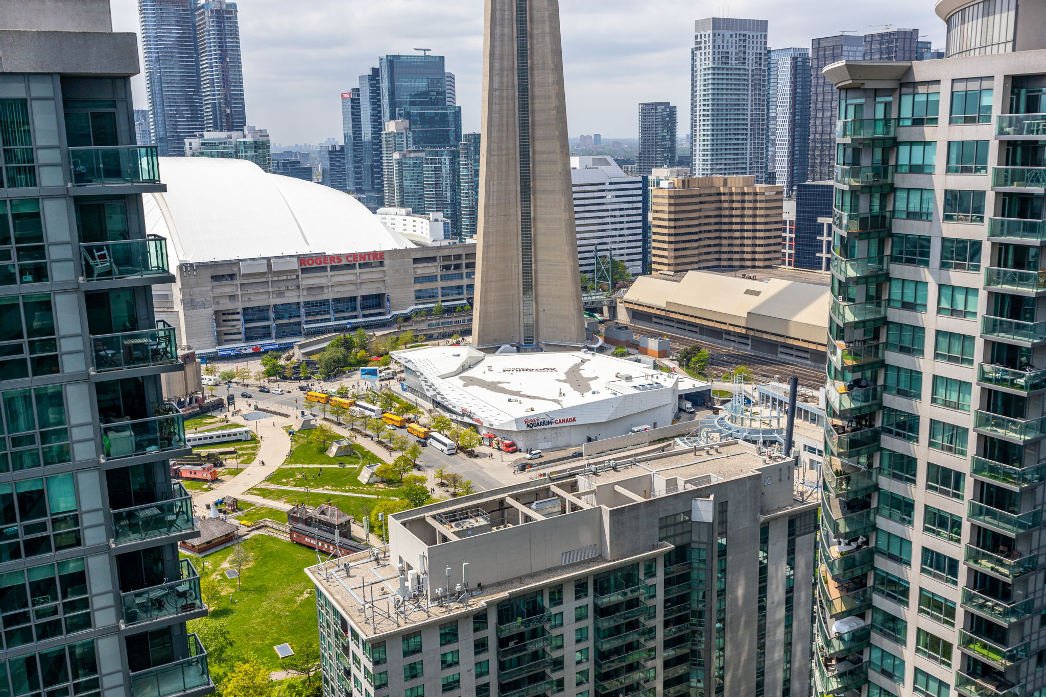 Toronto property showcase — delivered property photograph 21