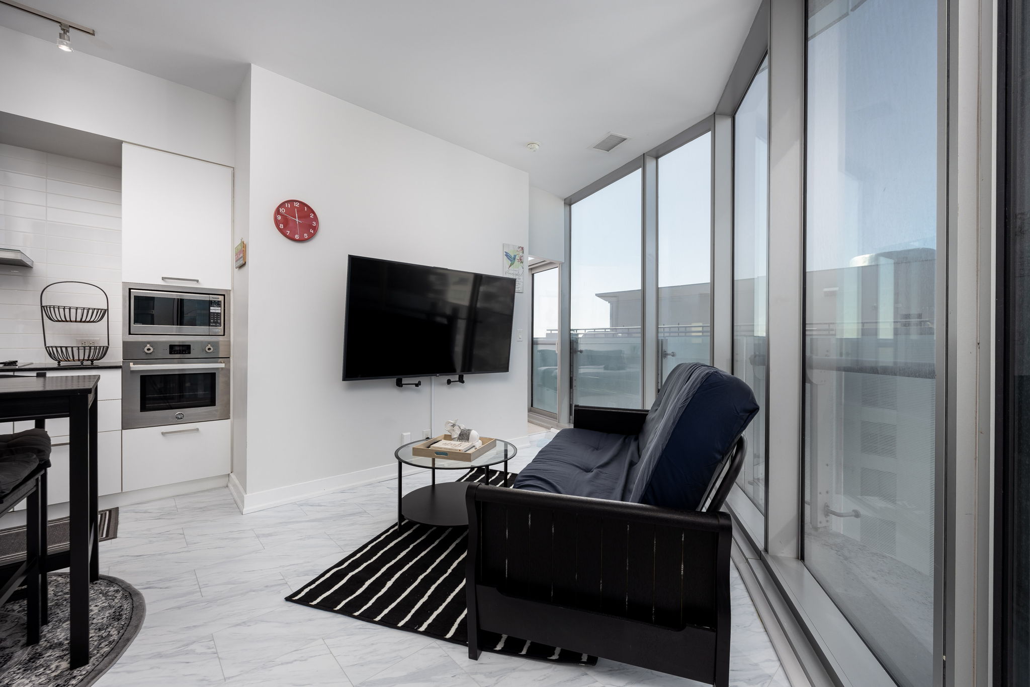 Toronto property showcase — delivered property photograph 3