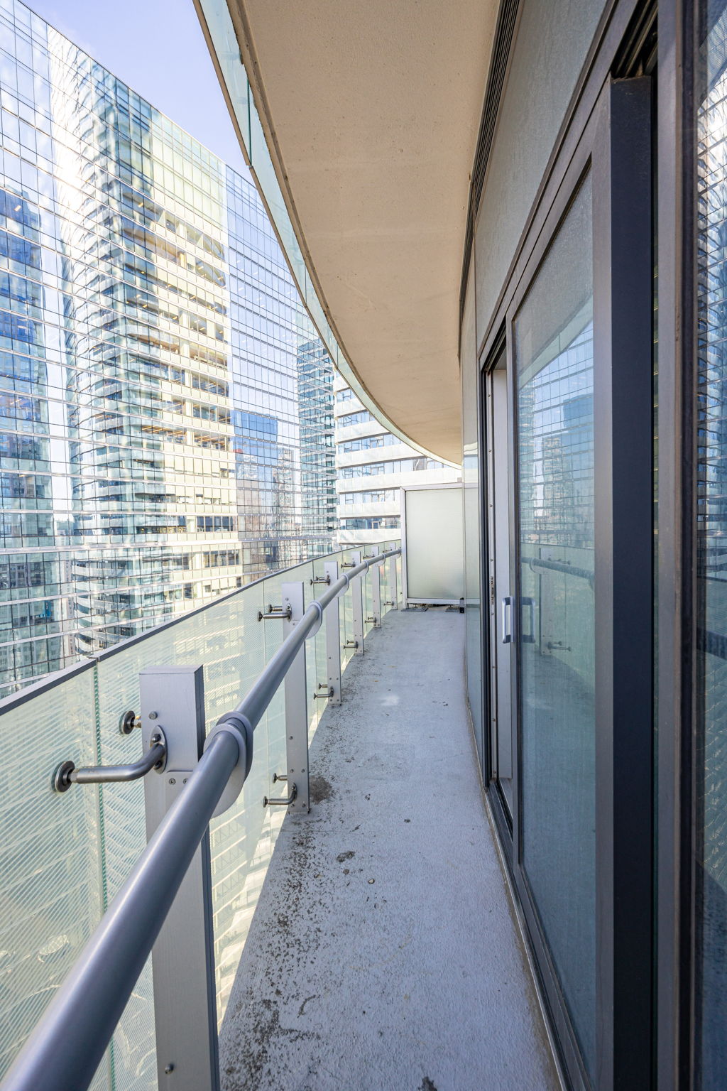 Toronto property showcase — delivered property photograph 33