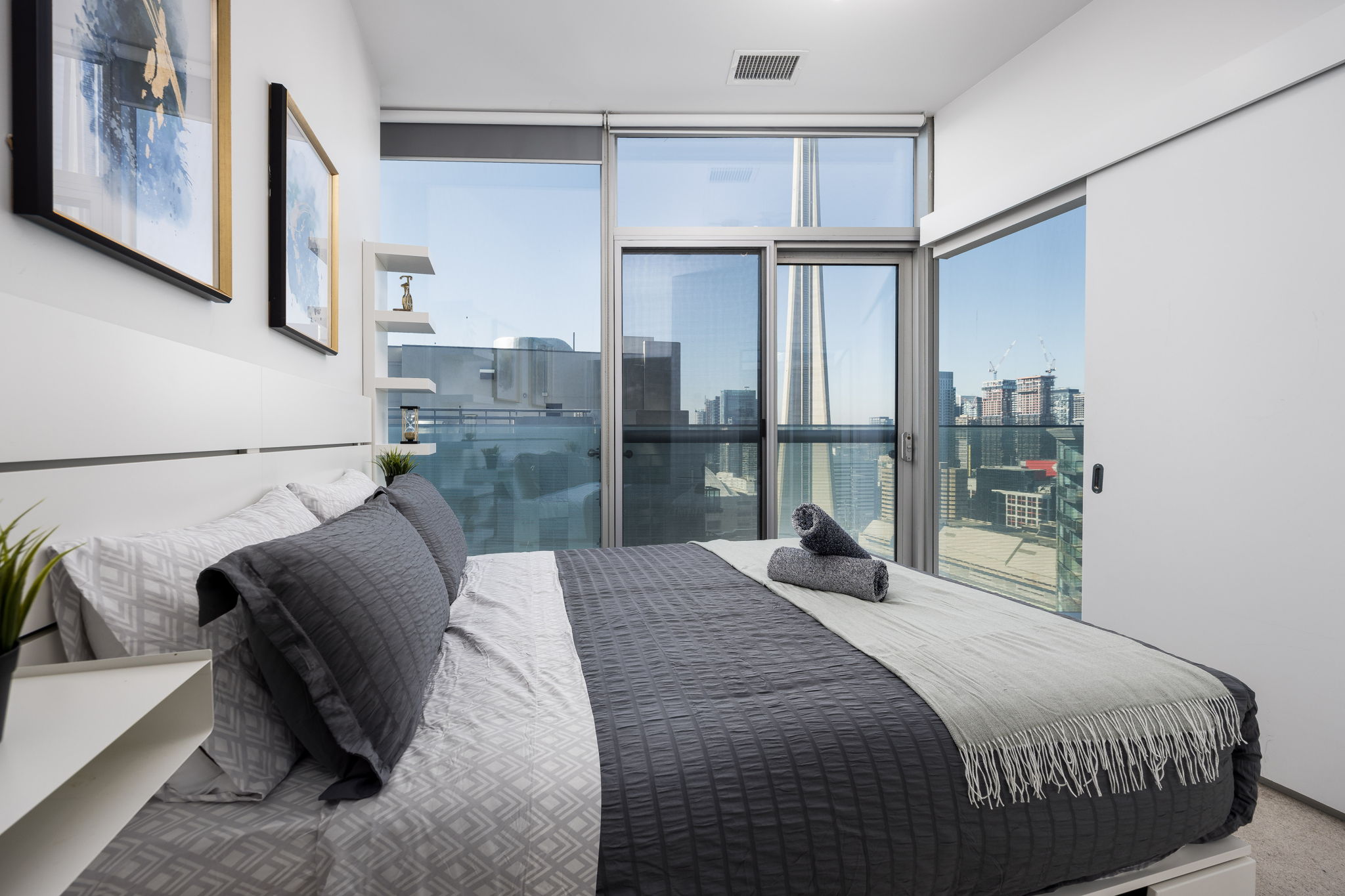 Toronto property showcase — delivered property photograph 9