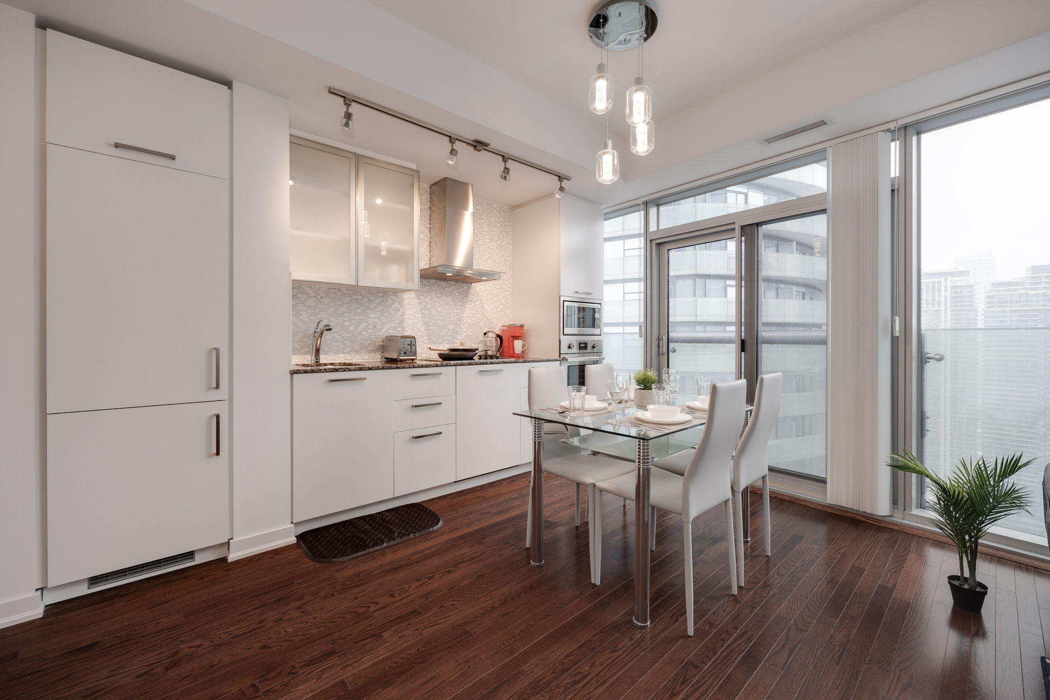 Toronto property showcase — delivered property photograph 3