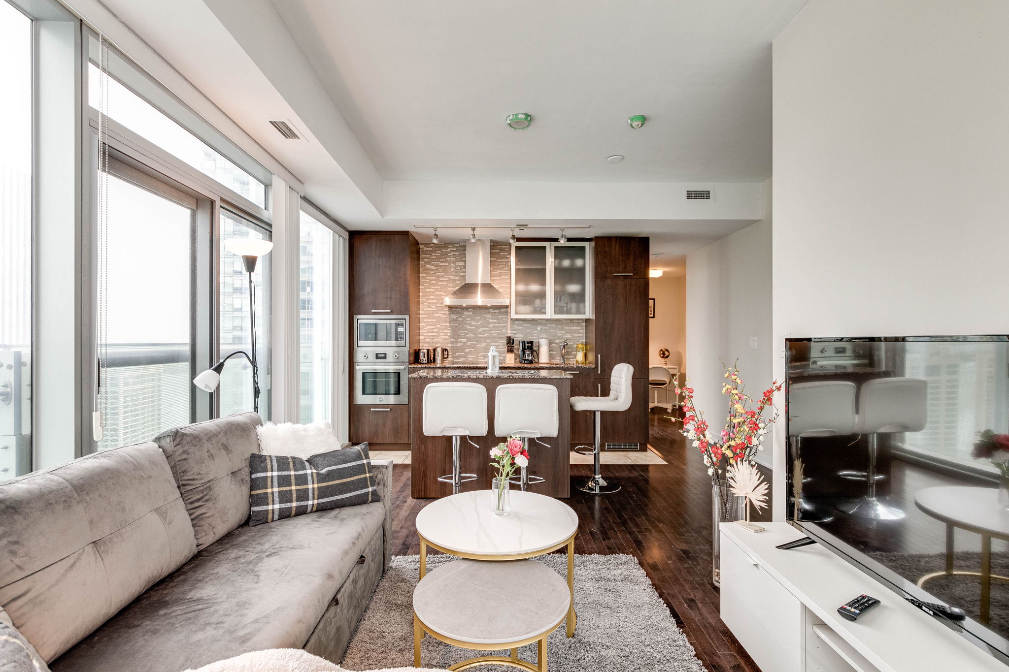 Toronto property showcase — delivered property photograph 6
