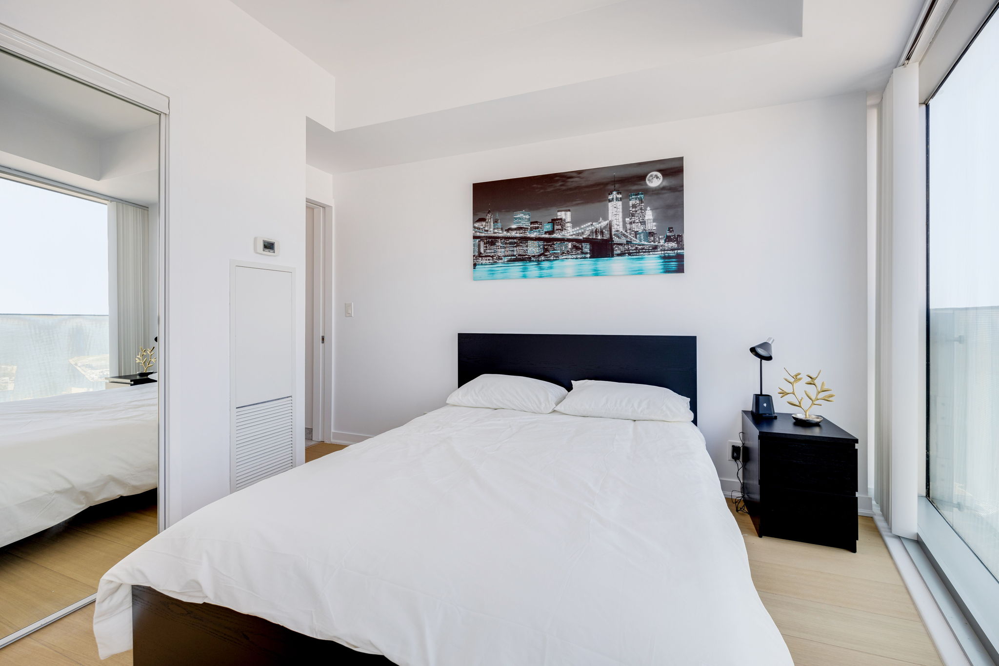 Toronto property showcase — delivered property photograph 13
