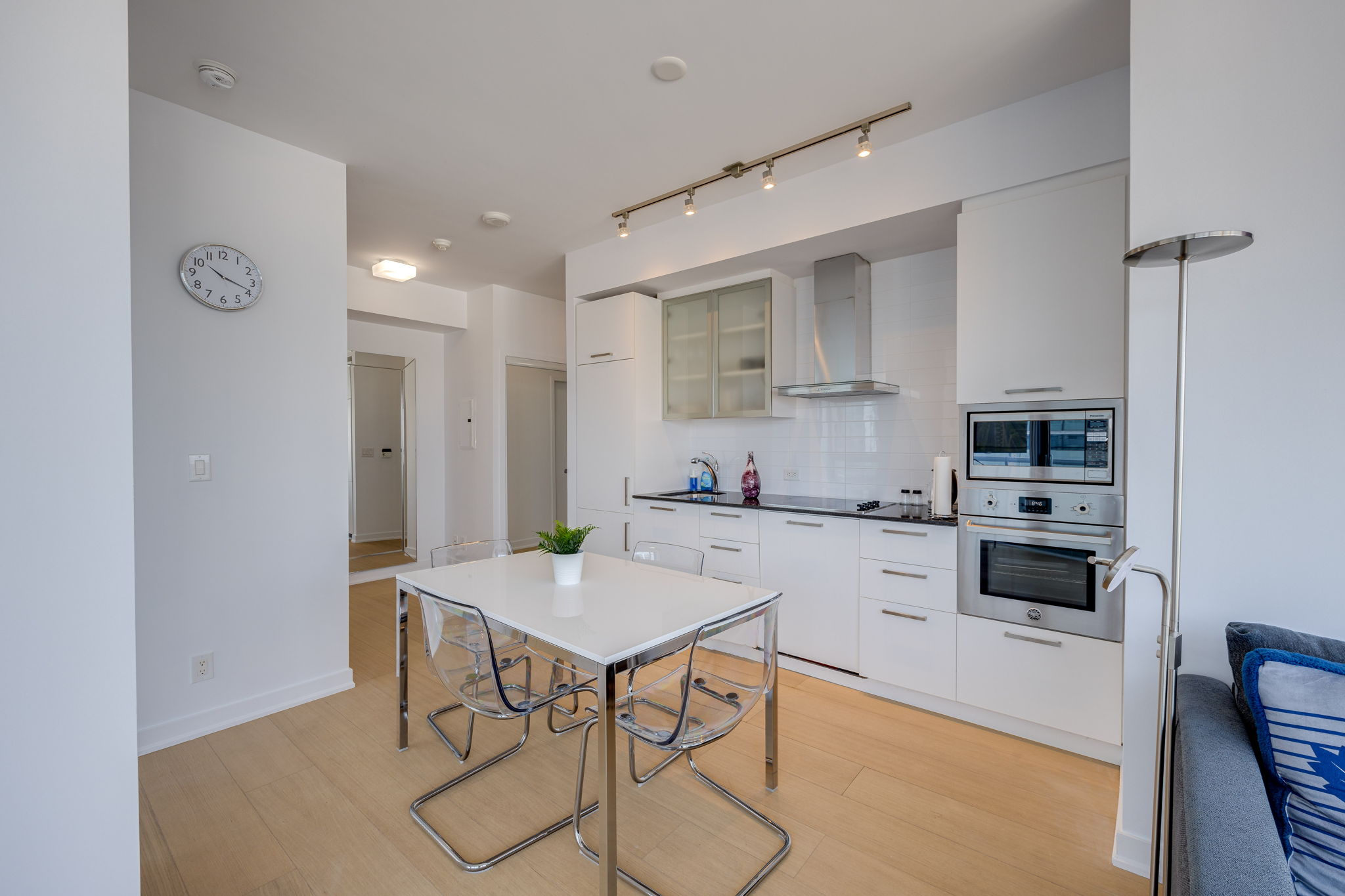 Toronto property showcase — delivered property photograph 4