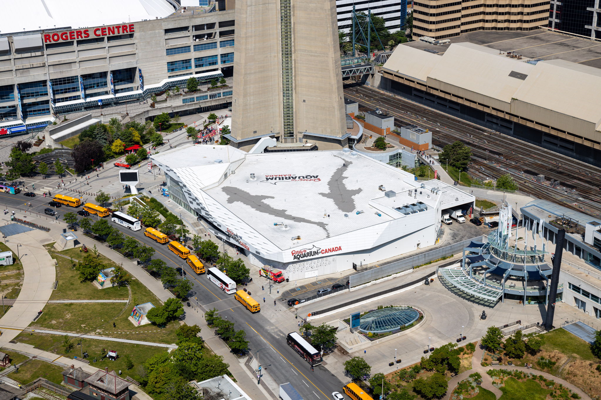 Toronto property showcase — delivered property photograph 38