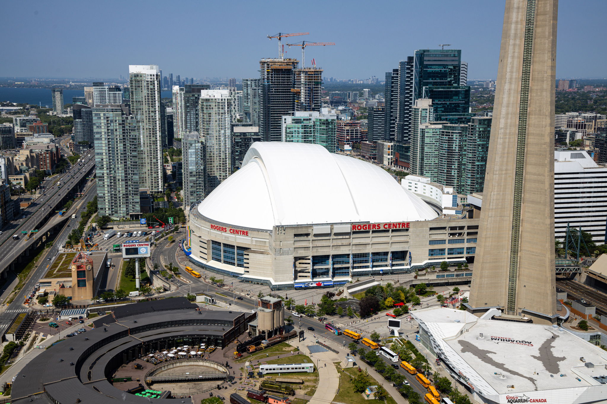 Toronto property showcase — delivered property photograph 34