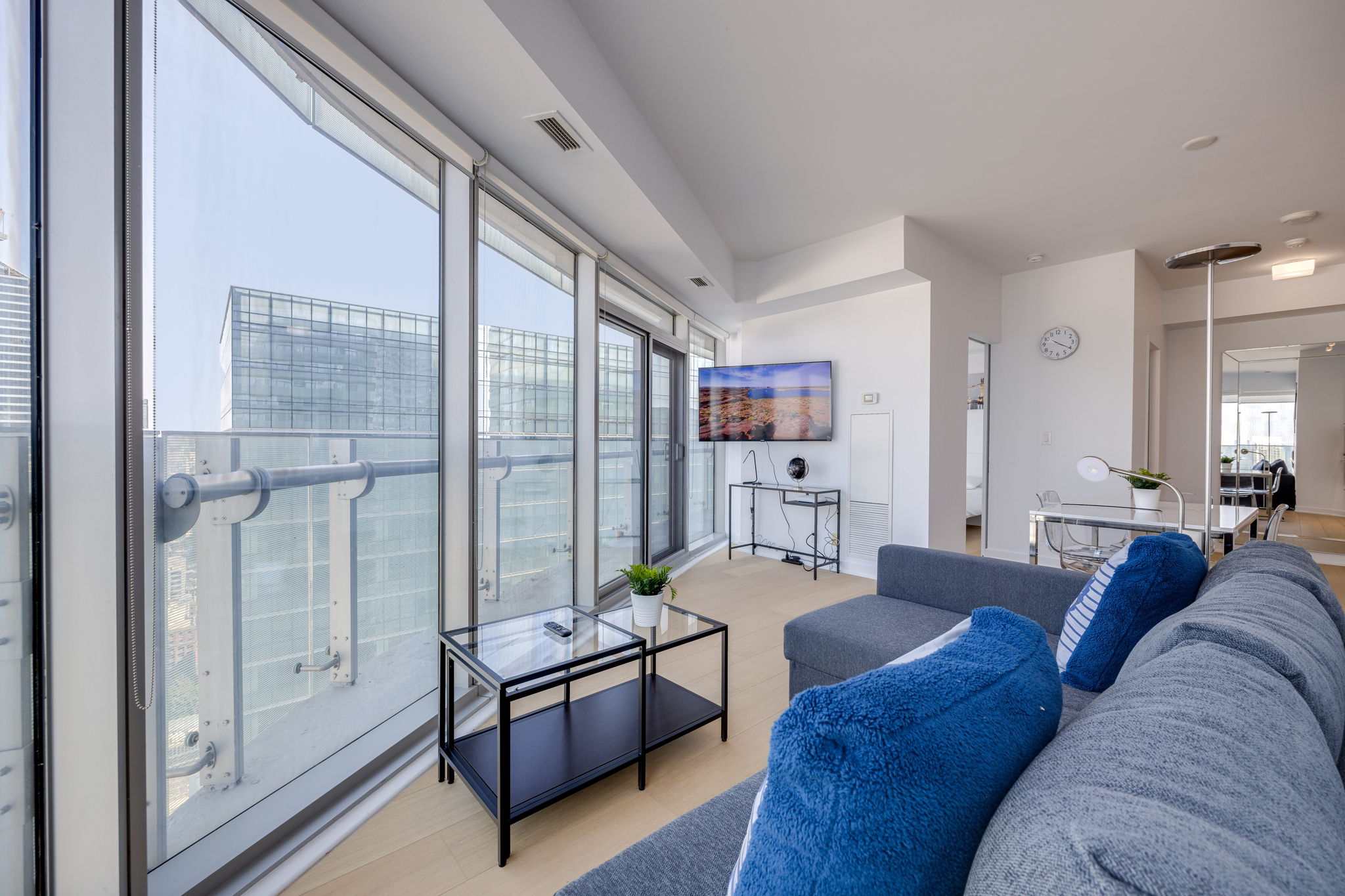 Toronto property showcase — delivered property photograph 8