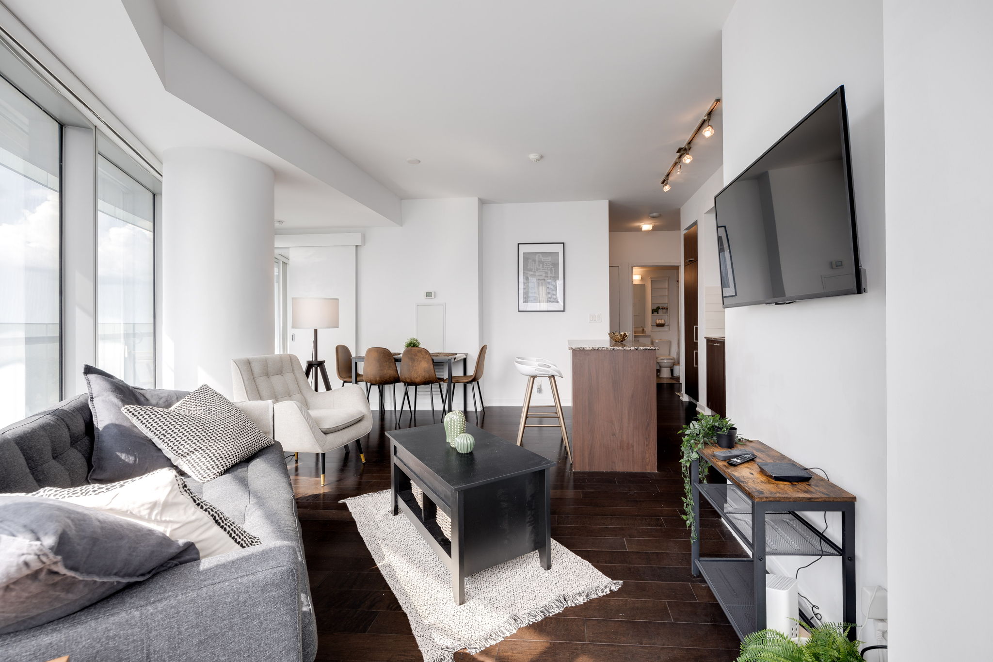 Toronto property showcase — delivered property photograph 6