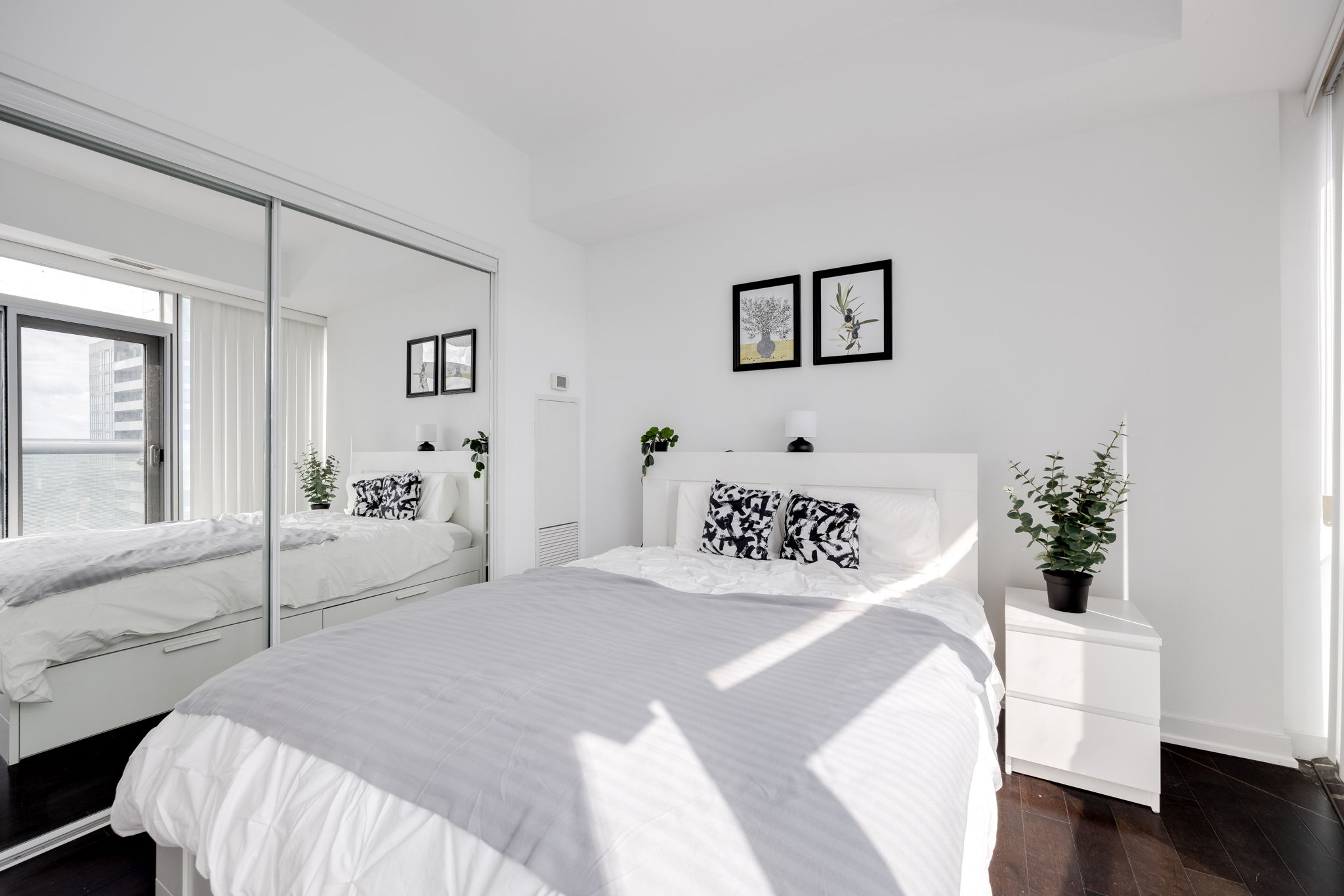 Toronto property showcase — delivered property photograph 7