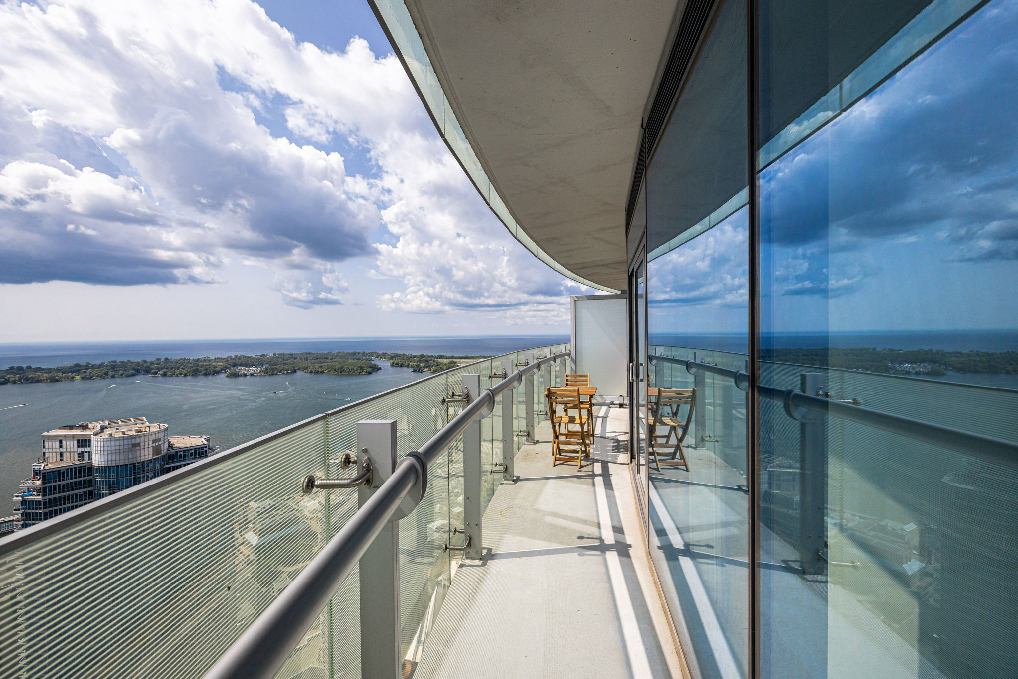 Toronto property showcase — delivered property photograph 31
