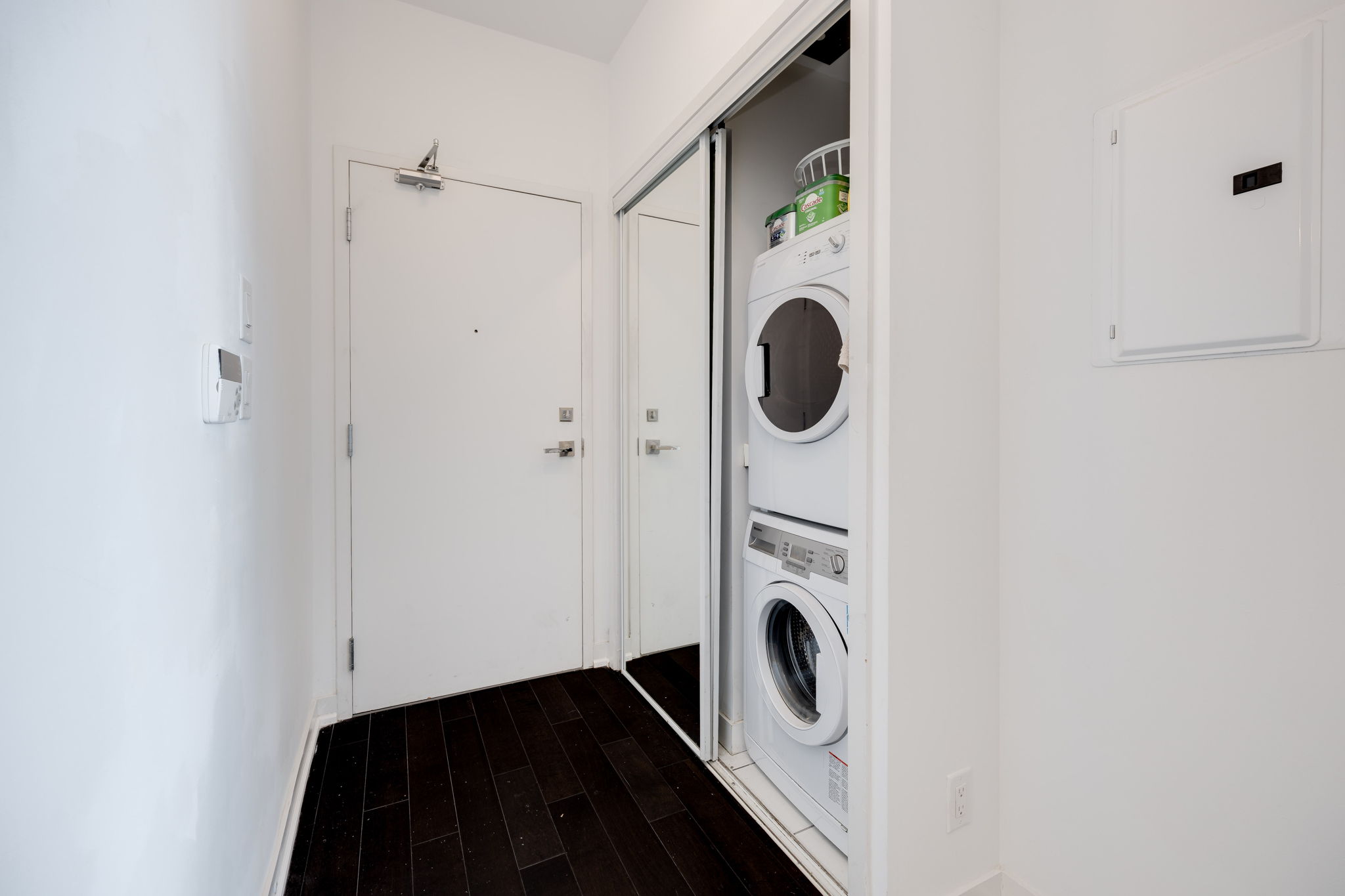 Toronto property showcase — delivered property photograph 14