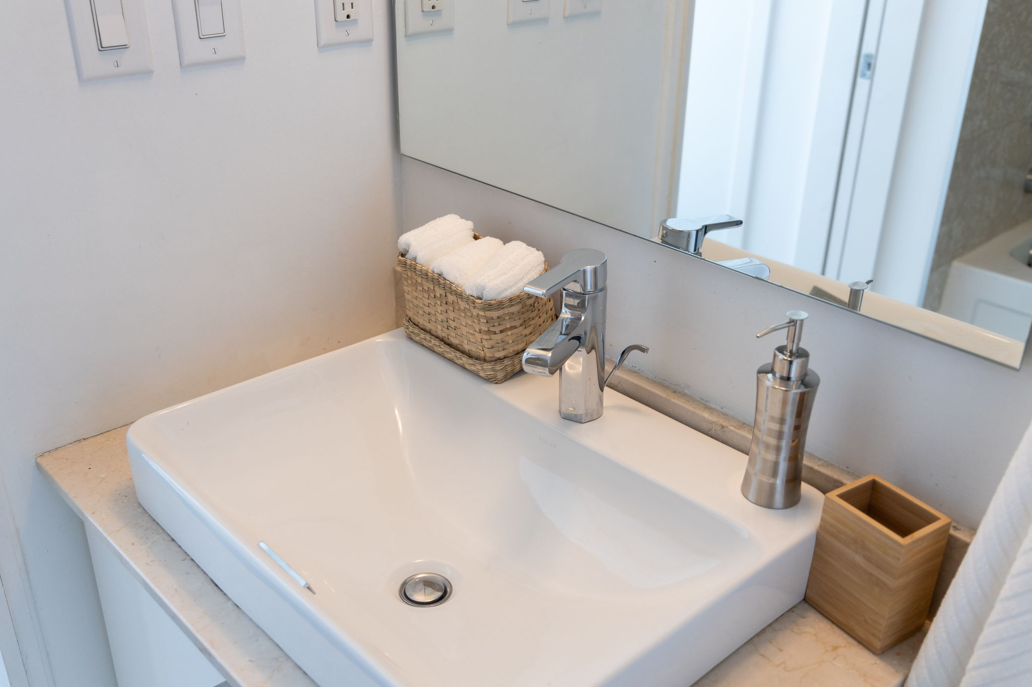 Toronto property showcase — delivered property photograph 24