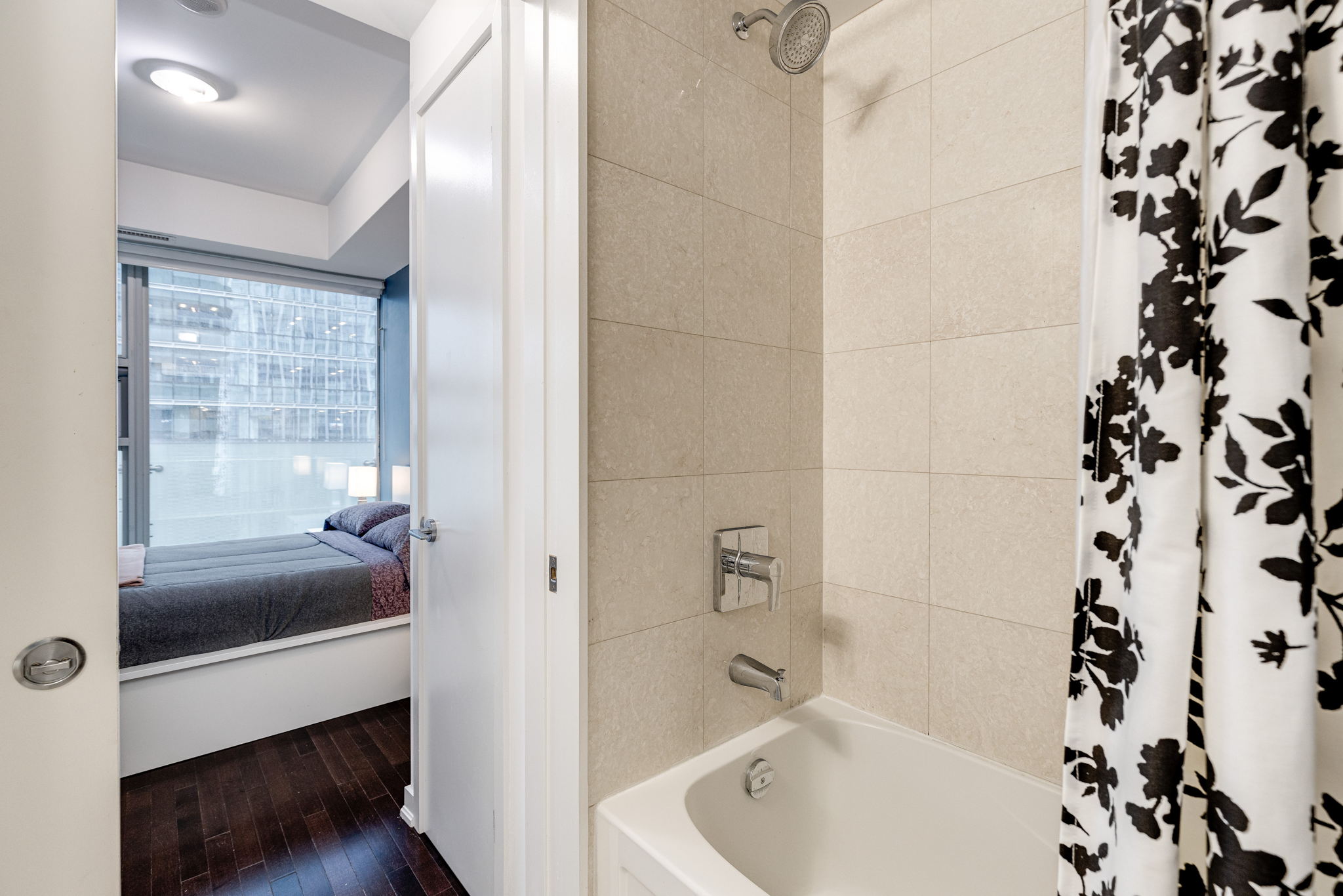 Toronto property showcase — delivered property photograph 12