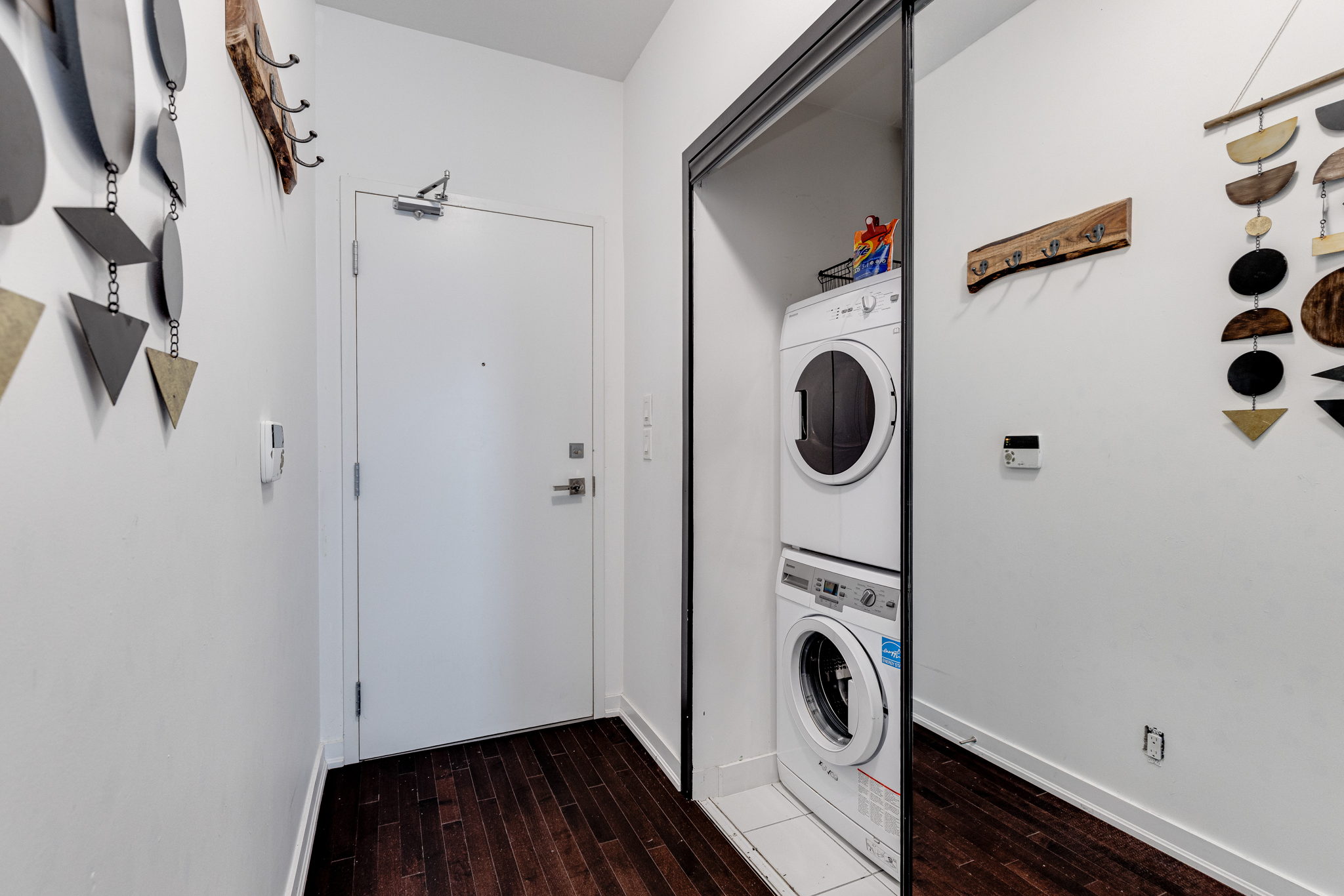 Toronto property showcase — delivered property photograph 14