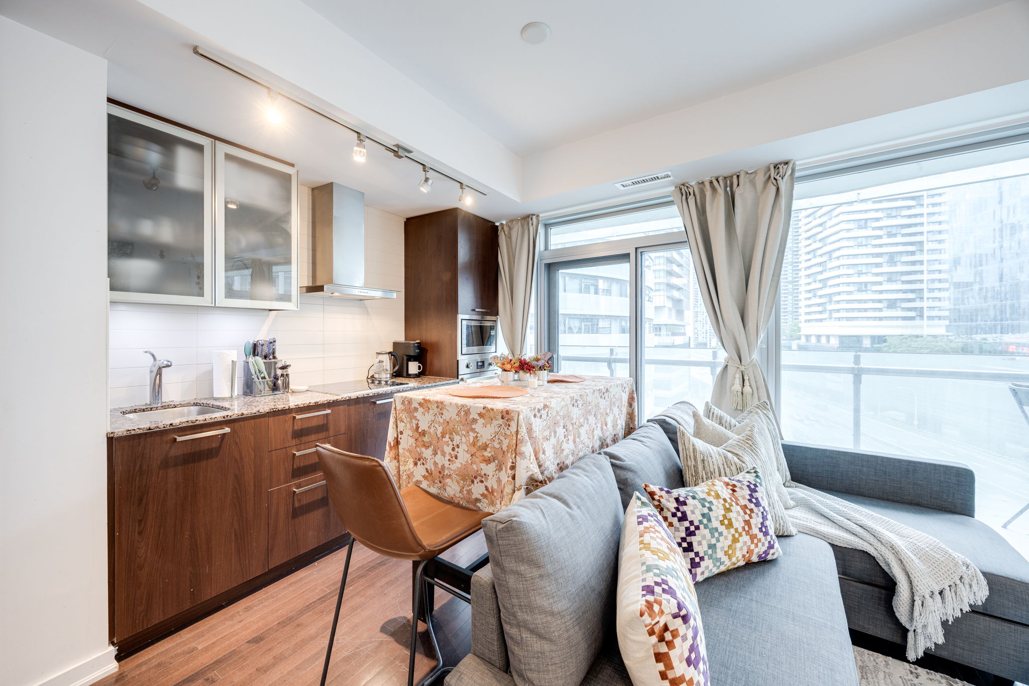 Toronto property showcase — delivered property photograph 6