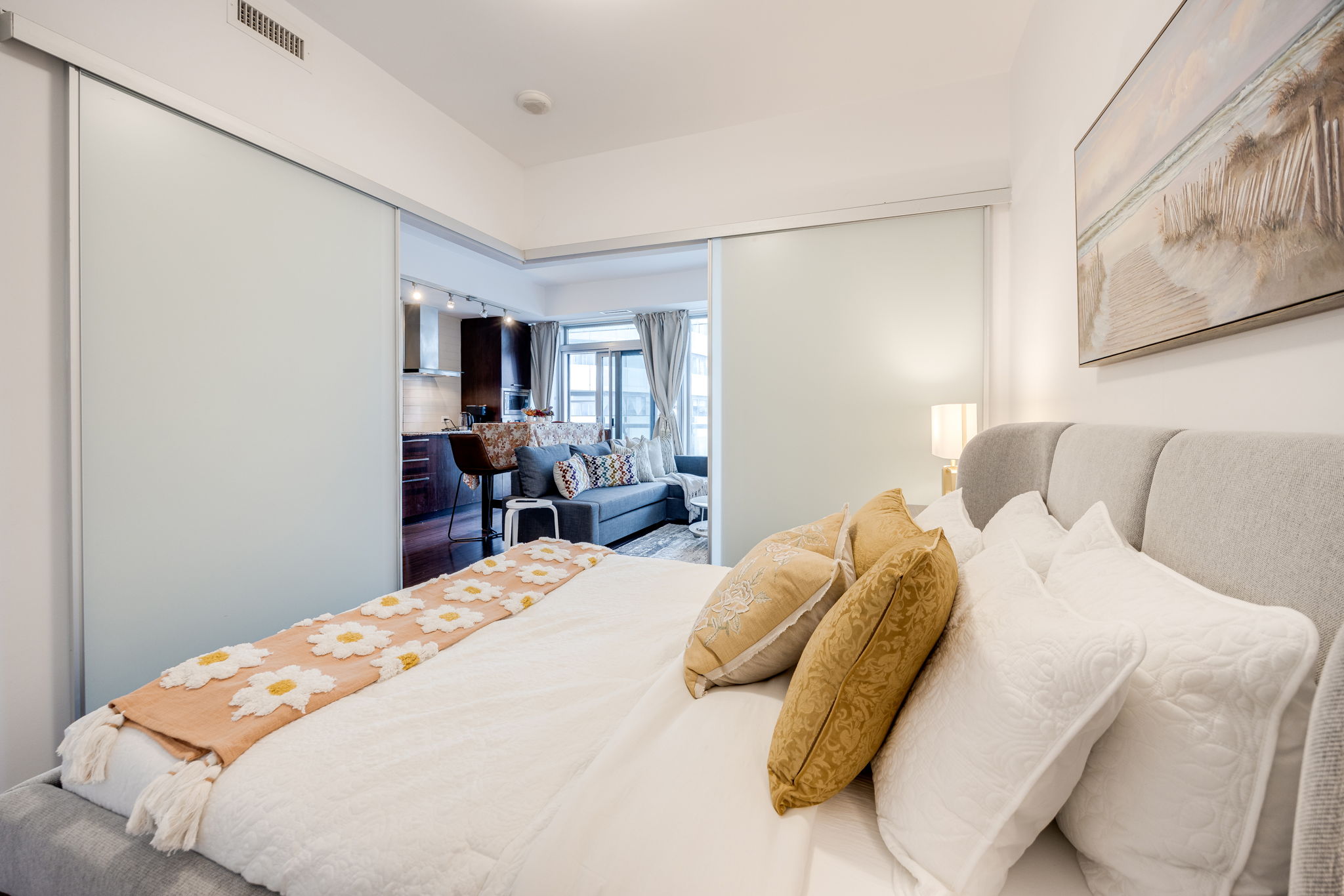 Toronto property showcase — delivered property photograph 15