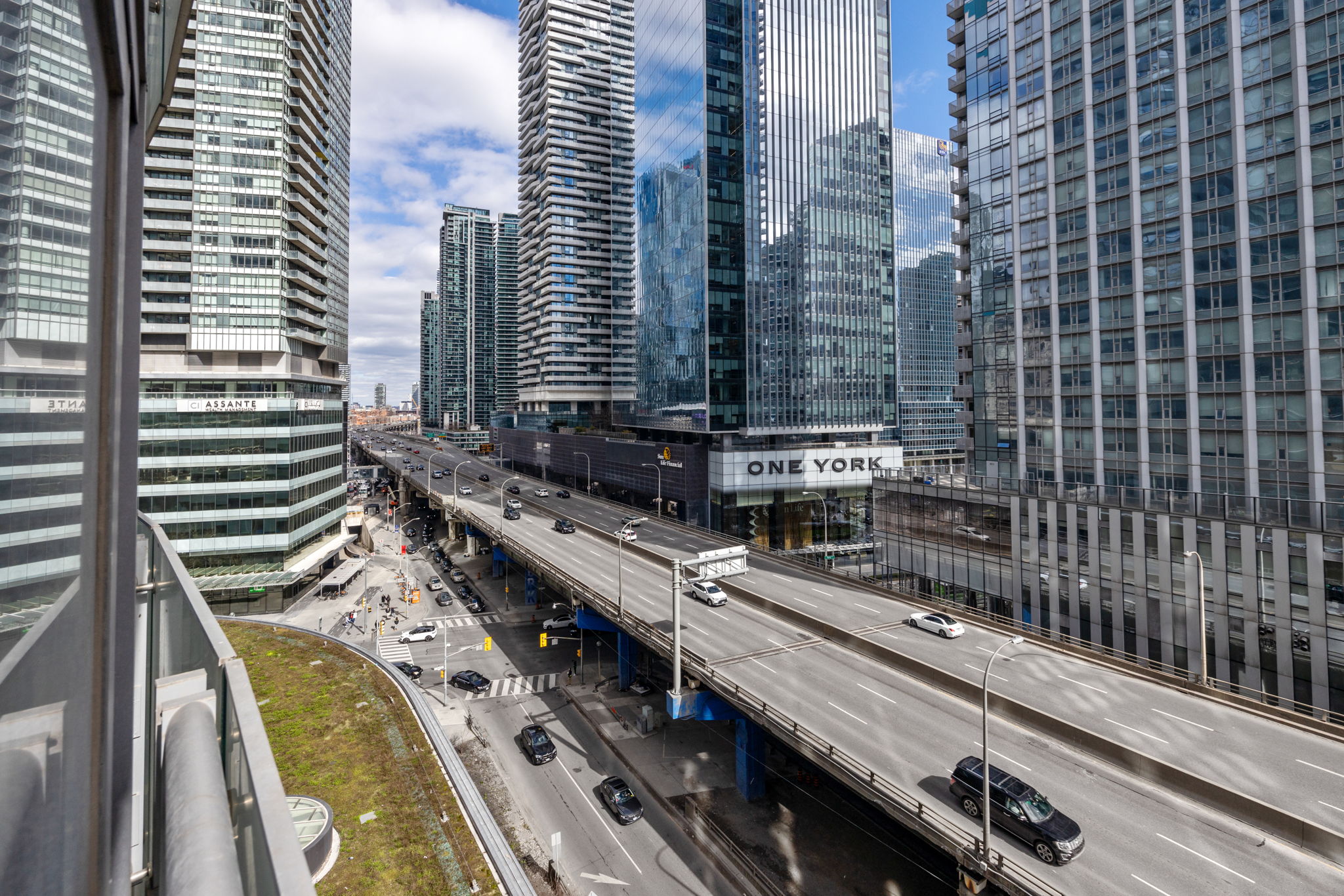 Toronto property showcase — delivered property photograph 33