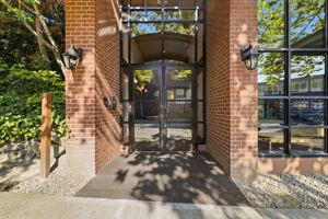  Photo 0