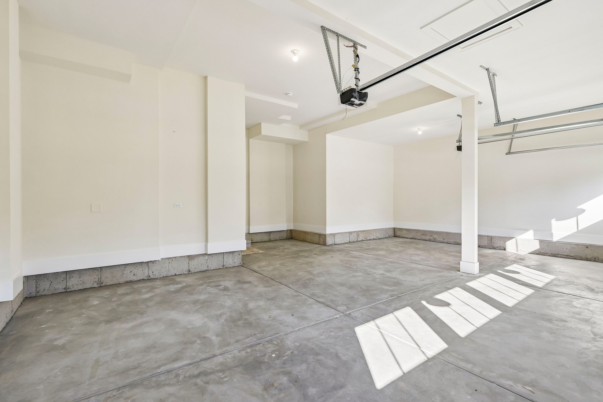 39th St-S2410-043.jpg