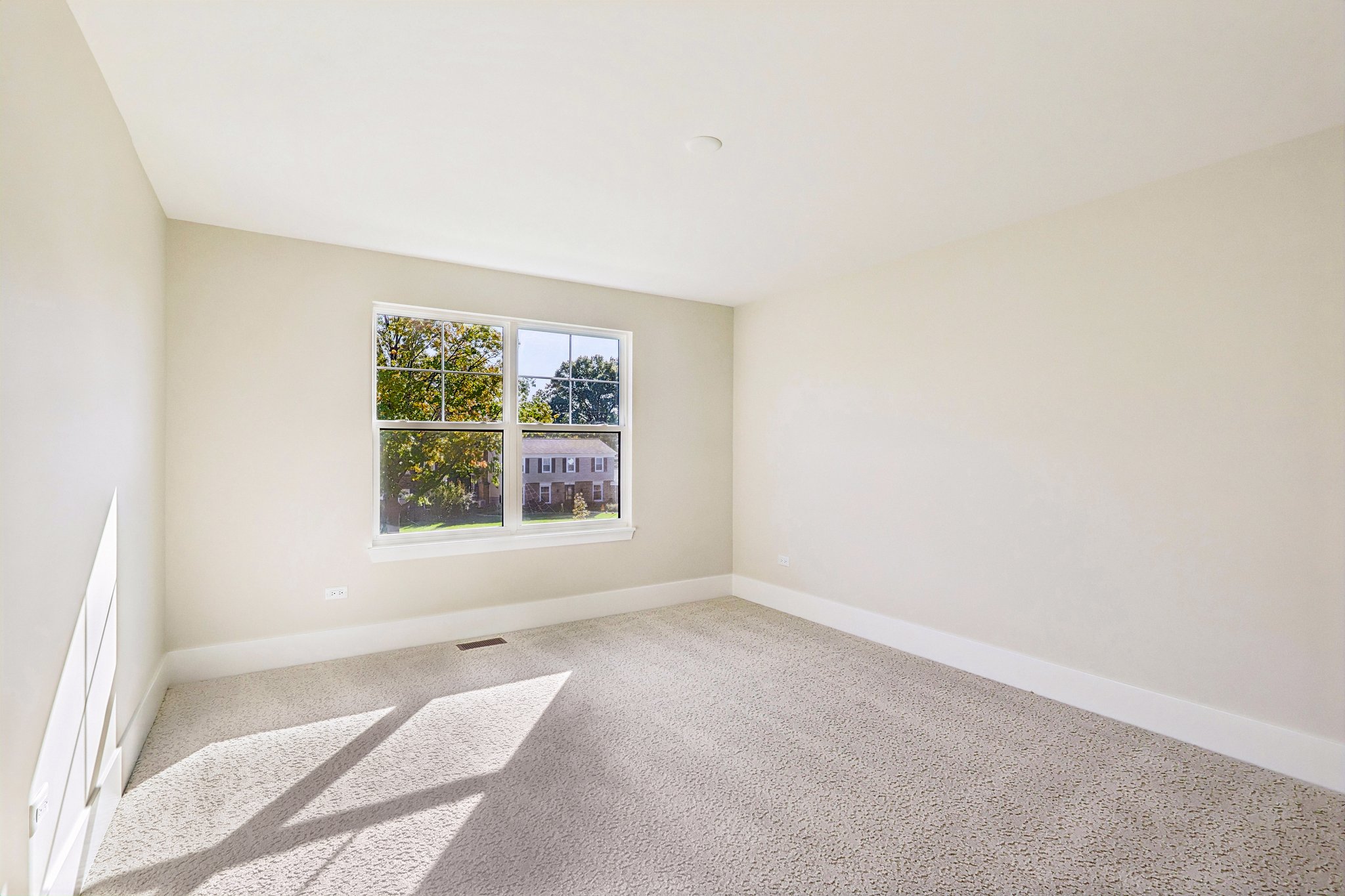 39th St-S2410-023r.jpg